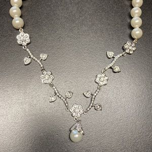 Heidi Daus "D. Vine Ms. Heidi" Flower-Design Simulated Pearl Drop necklace